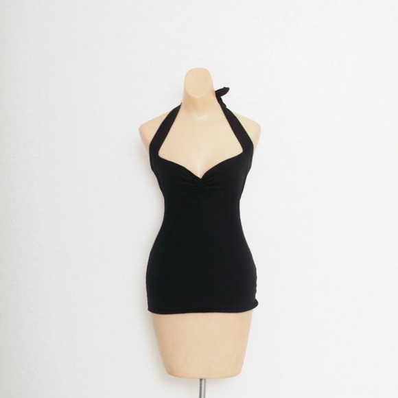 Victoria's Secret Tops - pinup style halt top built -in bra size M
